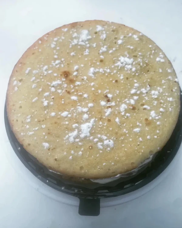 Victoria Sponge Cake - Image 2