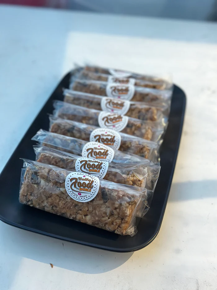 No Bake Almond Butter Granola Bars - Image 4